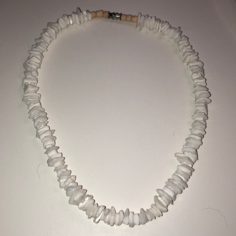 Shell necklace
